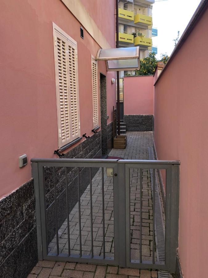 Ferienwohnung Casa Francesca: Un Mare Di Relax! Ventimiglia Exterior foto
